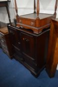 A MORRIS OF GLASGOW MODERN MAHOGANY DINING TABLE, six chairs, a two drawer mahogany file drawer, a