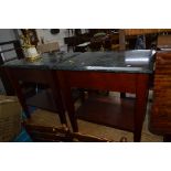 A PAIR OF MODERN MAHOGANY MARBLE TOPPED BEDSIDE TABLES, with an undershelf