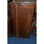 A VICTORIAN MAHOGANY TABLE TOP FOLDING BAR BILLIARDS GAMES TABLE, with baize covered top and two