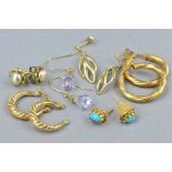 A MIXED LOT OF 9CT ASSORTED EARRINGS, etc