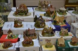 SEVENTEEN BOXED LILLIPUT LANE SCULPTURES FROM ENGLISH SOUTH EAST SERIES 'The Kings Arms', 'Wealdon