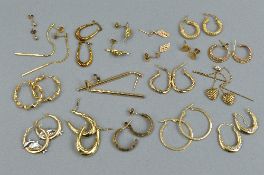 SEVENTEEN 9CT SETS OF EARRINGS, approximate weight 17.8 grams