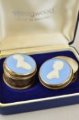 A PAIR OF WEDGWOOD MINATURE BOXES IN SILVER WITH JASPER CAMEO'S to celebrate wedding of Charles