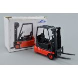 A BOXED DICKIE-SCHUCO LINDE E16 FORK LIFT TRUCK, looks to have hardly ever been removed from box,