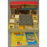 A BOXED TRI-ANG SPOT-ON ARKITEX OO/HO SCALE MODEL CONSTRUCTION KIT, Set No.B, appears complete, with