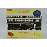 A BOXED HORNBY RAILWAYS OO GAUGE 'ORIENT EXPRESS' THE BOXED SET, No.R1038, comprising Merchant