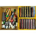 A QUANTITY OF UNBOXED AND ASSORTED MAINLY HORNBY RAILWAYS OO GAUGE ROLLING STOCK, to include