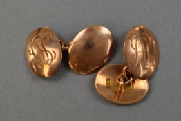A PAIR OF 9CT CUFFLINKS, approximate weight 6.8 grams