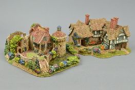 TWO BOXED LILLIPUT LANE SCULPTURES, 'Scotney Castle Garden' limited edition No.944/4500, with