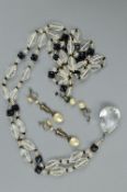 A COLLECTION OF VINTAGE COSTUME JEWELLERY, to include a long rope glass black and white bead
