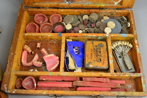 A COLLECTION OF DENTISTRY ITEMS, in three boxes to include plates, dentures, denture moulds, tooth - Image 4 of 5