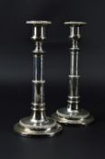 A PAIR OF GEORGE III TELESCOPIC SILVER CANDLESTICKS, of cylindrical form, detachable sconces with