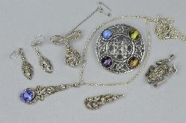A COLLECTION OF ASSORTED MARCASITE JEWELLERY, to include a Frog brooch, a brooch fob watch, a pair