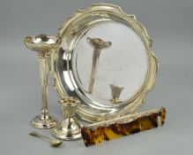 A MIXED LOT, to include plated bowl, silver comb, spoon, vase and dwarf candlestick (5)
