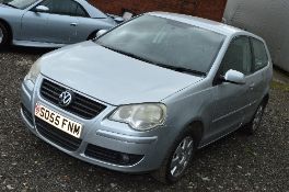 A 2005 VW POLO S 1.2 THREE DOOR PETROL CAR, registration No 5055 FNM, no V5C, comes with key,