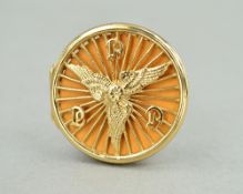A LATE 20TH CENTURY 9CT GOLD CYCLISTS TOURING CLUB BROOCH, an opening locket style design