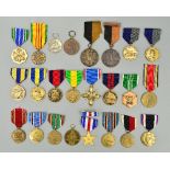 A SELECTION OF USA MILITARY MEDALS, WWII era, 21 in number and three Irish medals, including