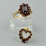 TWO ITEMS OF 9CT GOLD GARNET JEWELLERY, to include a cluster ring, ring size N, hallmarked London