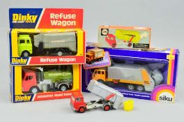 A BOXED DINKY TOYS BEDFORD TK REFUSE WAGON, No.978, later version with lime green cab and black