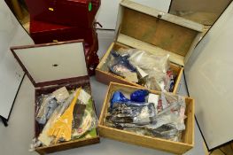 A COLLECTION OF APPROXIMATELY FIFTY PLUS CONSTRUCTED/PARTIALLY CONSTRUCTED MODEL AIRCRAFT AND PARTS,