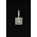 A MODERN 18CT WHITE GOLD SQUARE CLUSTER DIAMOND PENDANT, centring on a princess cut diamond,