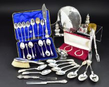 A PARCEL OF SILVER, to include a cased set of six Edwardian Old English pattern teaspoons and