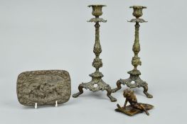 A PAIR OF LATE 19TH CENTURY/EARLY 20TH CENTURY BRONZED SECTIONAL CANDLESTICKS, cast with foliate