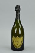 A BOTTLE OF DOM PERIGNON 2000 VINTAGE