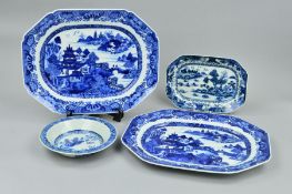 FOUR PIECES OF LATE 18TH/EARLY 19TH CENTURY CHINESE BLUE AND WHITE EXPORT WARE, decorated with