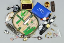 A SELECTION OF JEWELLERY, to include three wristwatches, a shell purse, a cased manicure set, etc