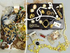 A SELECTION OF COSTUME JEWELLERY, to include a matching Jewelcraft necklace and brooch, a pair opf