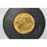 A HALF SOVEREIGN, Elizabeth II, dated 1982, approximate gross weight 3.9 grams