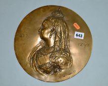 A CIRCULAR BRONZE PLAQUE CAST WITH A PORTRAIT OF QUEEN VICTORIA, to celebrate her Diamond Jubilee
