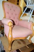 A PINE VICTORIAN STYLE BUTTONED SPOONBACK CHAIR