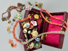 A SELECTION OF JEWELLERY, to include a sponge coral graduated bead necklace, a branch coral