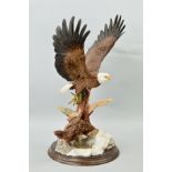 A COUNTRY ARTISTS SCULPTURE, 'Spirit of Freedom' (Eagle in Flight), CA686, approximate height