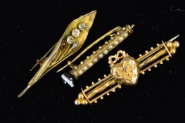 THREE LATE VICTORIAN BROOCHES, to include a 9ct gold leaf brooch with paste detail, hallmarked
