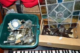 A TRAY OF VINTAGE BAR OPTICS, and a box containing an unframed leaded light and eight bakelite