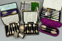 A PARCEL OF SILVER AND PLATE, to include two cased pairs of preserve spoons, Walker & Hall,