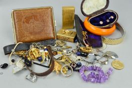 A SELECTION OF JEWELLERY, to include a Florenza brooch and matching ear clips, an engine turned