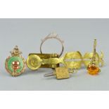 FIVE ITEMS, to include sovereign scales, an enamel rugby medal, two watch keys, one with a swivel