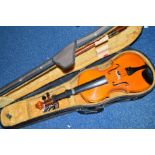 A VIOLIN MANUFACTURED BY ANDREAS ZEUER, with bow and soft carry case