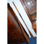 A PAIR OF 20TH CENTURY PINE OARS