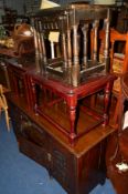 AN EDWARDIAN MAHOGANY SIDEBOARD with a single drawer, width 152cm, an Edwardian centre table, two