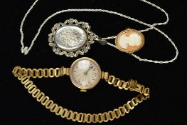 A MISCELLANEOUS COLLECTION OF JEWELLERY to include an early 20th Century gold lady's wrist watch,