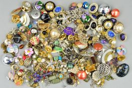 A SELECTION OF COSTUME JEWELLERY EARRINGS, to include earrings for pierced and non pierced ears,