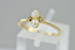 A MID TO LATE 20TH CENTURY PEARL AND DIAMOND DAINTY DRESS RING, ring size N, hallmarked 9ct gold,