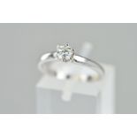 A MODERN SINGLE STONE DIAMOND RING, estimated modern round brilliant cut weight 0.30ct, colour