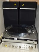 A VINTAGE TECHNICS CONPONENT HI-FI, including a SL-5200 Quartz Turntable, a SU 8022 Amplifier and