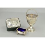 THREE ITEMS OF SILVER WARE to include a condiment dish with blue glass liner, hallmarked